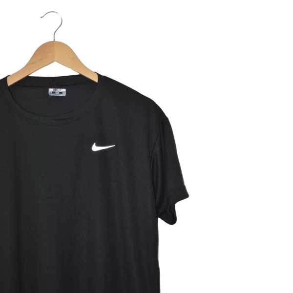 Camiseta Dry-Fit Nike Preta - Image 3